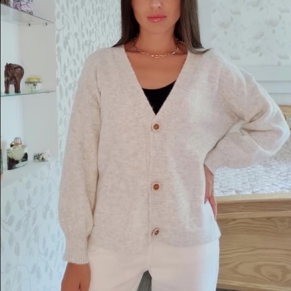 Grey Knit Cardigan - Picture 4 of 14